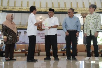 Kantor Pertanahan serahkan 171 SHM Kasultanan ke Pemkab Sleman