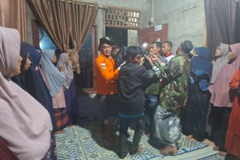 Santri terseret arus sungai Pidie ditemukan meninggal dunia