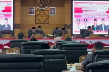 DPRD OKU gelar Paripurna Penandatanganan Keputusan Raperda RPMJD