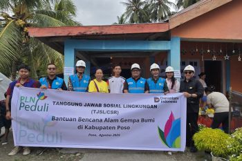 PLN salurkan bantuan warga terdampak gempa Poso