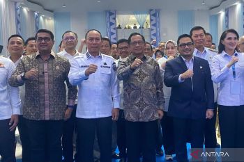 Gubernur Sultra siapkan PHD berkualitas permudah investasi