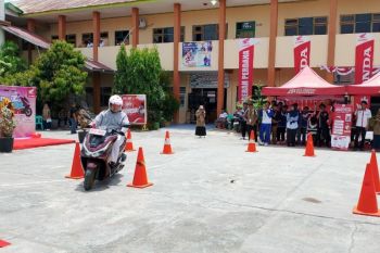 Tips berkendara honda PCX160 #Cari_Aman melibas tanjakan dan turunan
