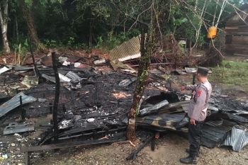 Ledakan tabung gas ludeskan satu rumah warga di Haruai