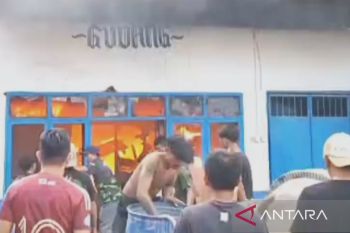 Gudang logistik PDAM di Gowa terbakar