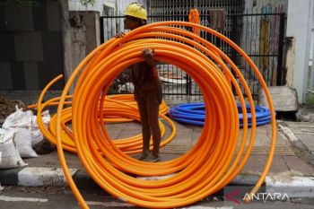 Apjatel akan menata kabel fiber optik di 40 kabupaten/kota pada 2026