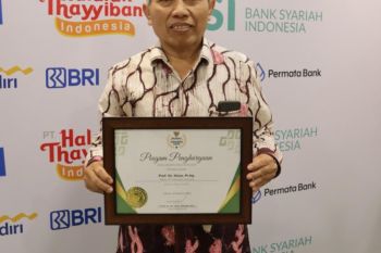 UIN Walisongo terima Baznas Award 2025