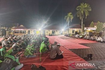 Polres dan komunitas ojol di Kotawaringin Barat gelar doa bersama
