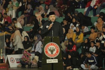 Wali Kota Padang Dorong Pemakaian Produk Semen Padang untuk Infrastruktur