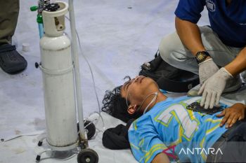 Penanganan medis pengunjuk rasa di Bandung