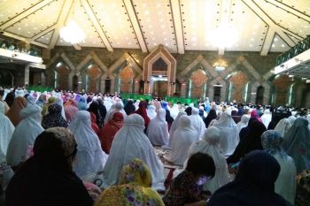 Masjid Al Markaz Al Islami gelar doa bersama agar suasana kondusif