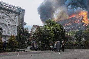 Polda: Tak ada pengunjuk rasa diamankan saat demo di DPRD NTB