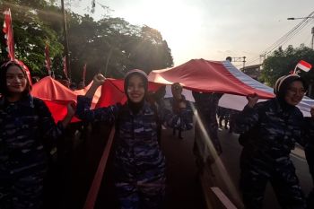 HUT ke-80 RI, Kota Bogor gelar kirab bendera Merah Putih raksasa