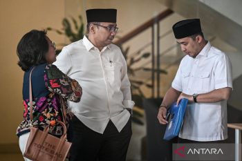 Menteri agama terseret dugaan aliran dana kasus kuota haji, KPK beri sinyal