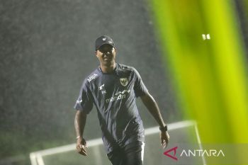 Rapor Patrick Kluivert di timnas Indonesia: 3 menang, 1 seri, 4 kalah