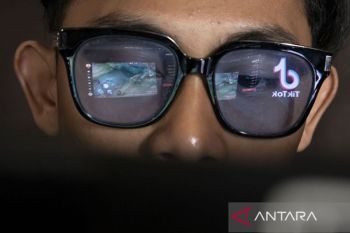 Indonesia freezes TikTok operator license after data refusal