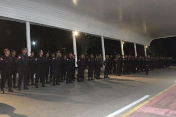 Polda NTT mengirim 100 personel Brimob BKO Polda Metro Jaya