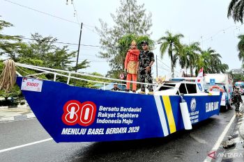 Meriahkan karnaval kendaraan hias, DKP Babel gelorakan kebijakan ekonomi biru