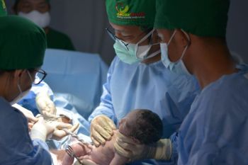 Indonesia marks National Doctors’ Day, honoring dedication