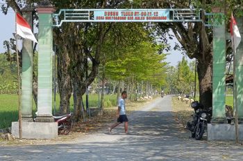 Pemkab Bojonegoro tingkatkan status jalan untuk percepat pembangunan