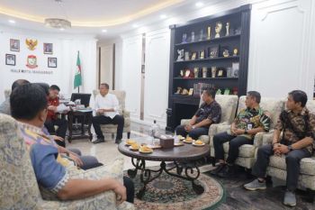 Kemendagri tantang Pemkot Makassar hasilkan lebih banyak inovasi baru