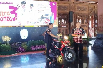Ponorogo sediakan motor operasional lurah dorong pemungutan pajak