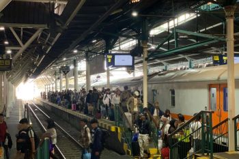 Libur Maulid Nabi, sebanyak 51.994 penumpang naik dan turun di Daop 6 Yogyakarta
