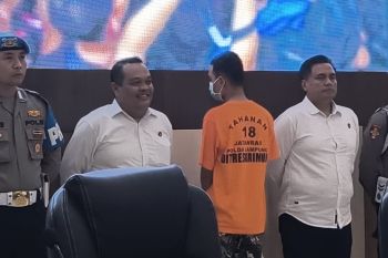 Polda Lampung tetapkan FJ tersangka kasus bom molotov saat demo