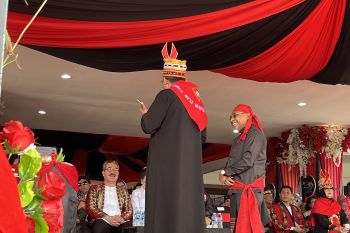 Pemkot Ambon luncurkan layanan cepat tanggap "call center 112" pada HUT ke-450
