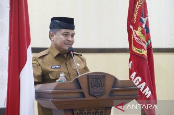 Bupati Agam:inginkan masjid harus jadi pusat pelindung-pendidikan anak