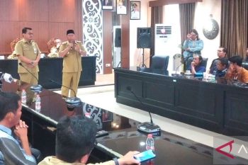 Bupati Batola coffe morning dengan pimpinan media