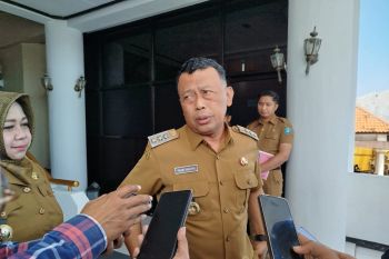 KPK bawa Bupati Ponorogo dan enam orang lainnya ke Jakarta, Sabtu pagi