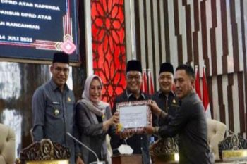 DPRD Kotabaru sahkan RPJMD 2025--2029 dan setujui empat Raperda