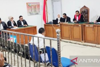 Eksepsi terdakwa korupsi Disperindag PALI ditolak hakim