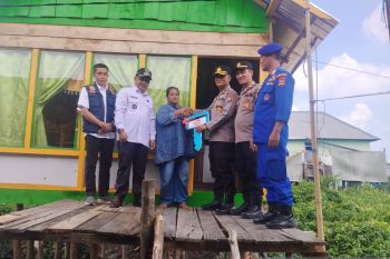 Polres Banyuasin jalankan program bedah  rumah warga