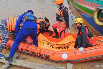 Tim SAR temukan jasad operator excavator tenggelam di  Sungai Dawas