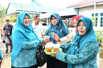 TP-PKK Kota Padang gelar penilaian Lomba Gerakan PKK dan Kelompok Dasawisma Berprestasi Tingkat Kota Padang 2025