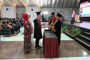 Lulusan hukum Unissula  diminta jadi garda terdepan penegakan hukum