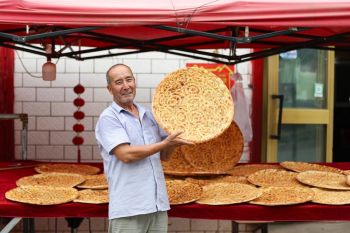 Kisah pewaris roti naan kuqa di Xinjiang China