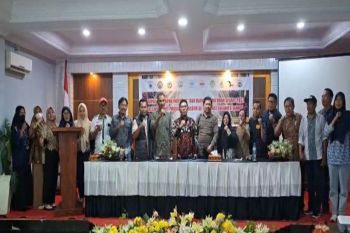 Pemprov Sulbar menetapkan harga TBS sawit Rp3.192 per kg