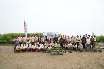 Pertamina Patra Niaga RJBB hadirkan Sekolah Patra Bahari dan tanam mangrove