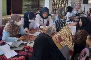 Tim Fisioterapis UMS dukung program SPELING di Sukoharjo untuk perluas akses layanan kesehatan