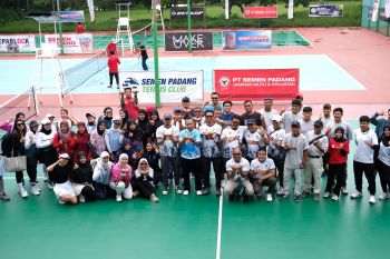 Fun Tennis Semen Padang 2025: Ajang Silaturahmi dan Kebugaran Insan Tenis Sumbar