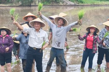 Menteri PU tinjau program JIAT di Desa Wasian Minahasa