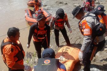 Jasad waniita ditemukan di Bendungan Pinrang