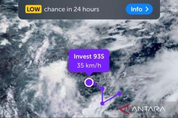 BMKG detects two tropical cyclone seeds near Indonesia