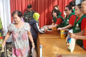 Vihara Vajra Vijaya Citta Samarinda gelar Baksos
