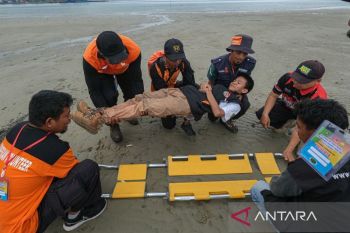Simulasi penyelamatan bencana wilayah perairan di Kendari