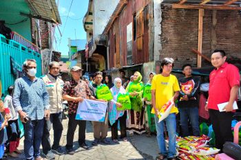 YBM PLN salurkan bantuan bagi korban kebakaran di Rappokalling Makassar