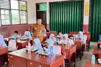 Program Makan Bergizi Gratis sudah sasar 12.621 orang siswa di Pasaman