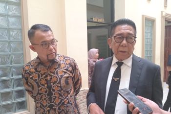 Penasihat hukum terdakwa dugaan aborsi nilai dakwaan jaksa tidak jelas